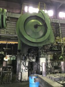 Pressa per stampaggio a caldo Komatsu CAH3000 - 3000 ton (ID:S78547) - Dabrox.com