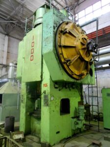Pressa per stampaggio a caldo TMP Voronezh K8540 - 1000 ton (ID:S88343) - Dabrox.com