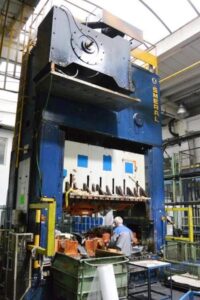 Pressa per stampaggio Smeral LUC 500/2800 - 500 ton (ID:75542) - Dabrox.com