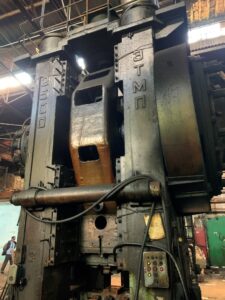 Pressa per stampaggio a caldo TMP Voronezh K8544 - 2500 ton (ID:76001) - Dabrox.com
