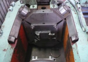 Pressa idraulica P7640 - 1000 ton (ID:75513) - Dabrox.com