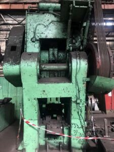 Pressa per stampaggio a caldo TMP Voronezh K863 - 1000 ton (ID:75373) - Dabrox.com
