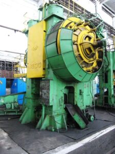 Pressa per stampaggio a caldo TMP Voronezh KB8042 - 1600 ton (ID:S79147) - Dabrox.com