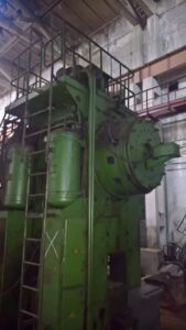 Pressa per stampaggio a caldo TMP Voronezh K04.019.840 - 1000 ton (ID:S79194) - Dabrox.com
