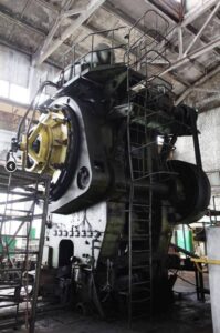 Pressa per stampaggio a caldo TMP Voronezh K8544 - 2500 ton (ID:S79264) - Dabrox.com