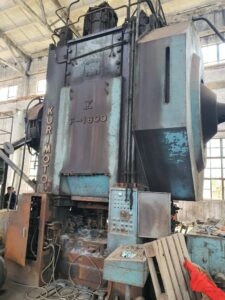 Pressa per stampaggio a caldo Kurimoto F-1600 - 1600 ton (ID:75577) - Dabrox.com