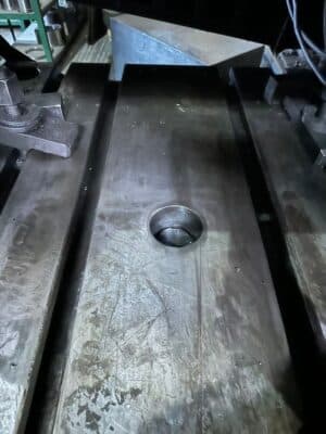 Pressa a ginocchiera Barnaul K8342 - 1600 ton (Foto 1)