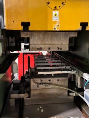 Pressa a ginocchiera Barnaul K8340 - 1000 ton (Foto 7)