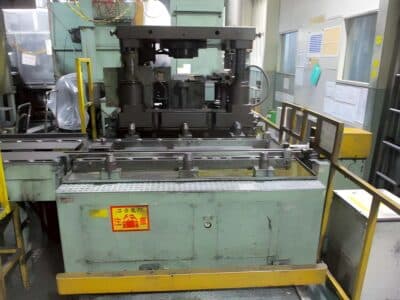 Pressa per fucinatura a freddo Komatsu L1C630L - 630 ton (Foto 6)