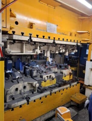 Pressa per stampaggio Arisa S2-630.LD - 630 ton (Foto 8)