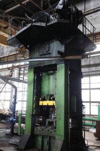 Pressa a sbavare e preformare TMP Voronezh K9538 - 630 ton (ID:S87686) - Dabrox.com
