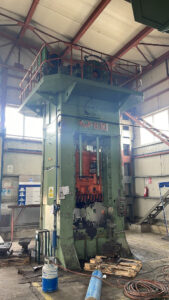 Pressa a sbavare e preformare TMP Voronezh K2538 - 630 ton (ID:76012) - Dabrox.com