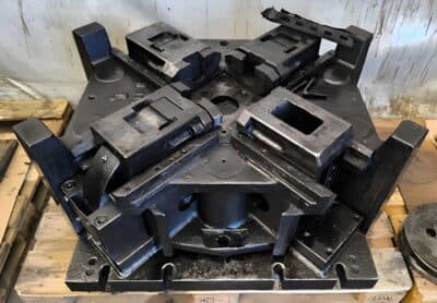 Pressa per stampaggio a caldo Mecolpress SEO 35 - 350 ton (Foto 3)