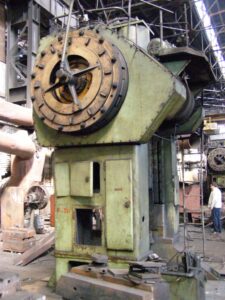 Pressa a sbavare e preformare TMP Voronezh KA9035 - 315 ton (ID:S87691) - Dabrox.com