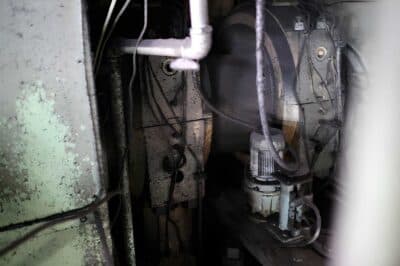 Pressa per stampaggio a caldo TMP Voronezh AKKD8044 - 2500 ton (Foto 15)