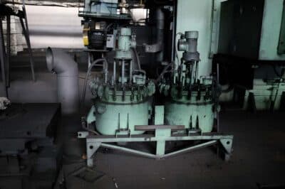 Pressa per stampaggio a caldo TMP Voronezh AKKD8044 - 2500 ton (Foto 5)