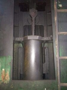 Pressa a sbavare e preformare TMP Voronezh KA9536 - 400 ton (ID:75851) - Dabrox.com
