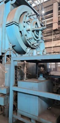 Pressa per stampaggio a caldo TMP Voronezh KA8044 - 2500 ton (Foto 2)