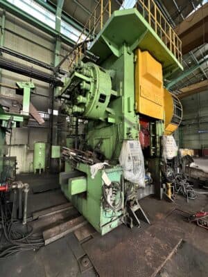 Pressa per stampaggio a caldo TMP Voronezh KG8042 - 1600 ton (Foto 1)