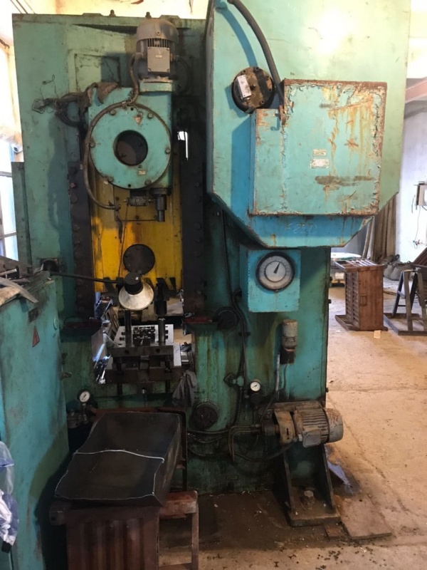Pressa a ginocchiera Barnaul KD8334 - 250 ton (ID:75834) - Dabrox.com