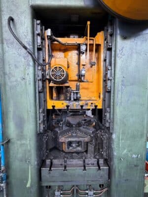 Pressa per stampaggio a caldo Rovetta FO200 - 200 ton (Foto 5)
