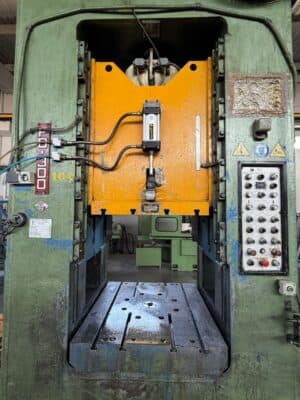 Pressa per stampaggio a caldo Rovetta FO300 - 300 ton (Foto 2)
