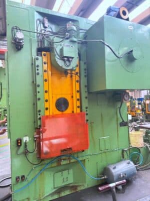 Pressa a ginocchiera Barnaul KB8340 B - 1000 ton (Foto 1)