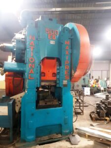 Pressa per stampaggio a caldo National Maxipres 500 E8 - 500 ton (ID:76274) - Dabrox.com
