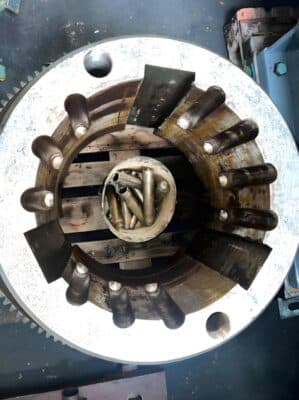 Pressa per stampaggio a caldo Smeral LZK 2500 - 2500 ton (Foto 11)