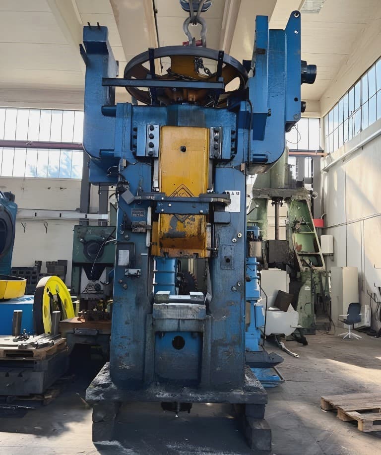 Pressa a vite Hasenclever FPRN 250 - 630 ton