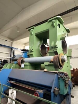 Pressa per stampaggio a caldo TMP Voronezh K8544 - 2500 ton (Foto 7)