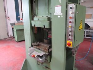 Pressa a vite Weingarten PA 140 - 320 ton (ID:S89421) - Dabrox.com