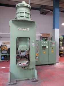 Pressa a vite Weingarten PA 140 - 320 ton (ID:S89421) - Dabrox.com