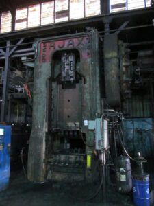 Pressa per stampaggio a caldo Ajax 3500 MT - 3500 ton (ID:75862) - Dabrox.com