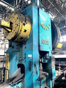 Pressa per stampaggio a caldo TMP Voronezh KB8040 - 1000 ton (ID:S80374) - Dabrox.com