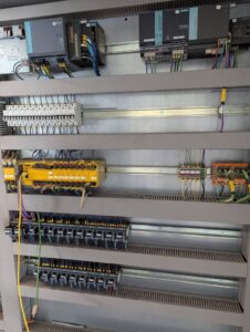 Pressa per stampaggio fogli Fagor TLED2-630-4500-1800 - 630 ton (ID:S89437) - Dabrox.com