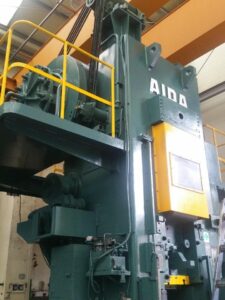 Pressa per stampaggio a freddo Aida PK-63 - 630 ton (ID:S80633) - Dabrox.com