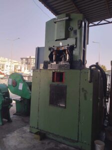 Pressa a ginocchiera Grabener GKN 1000s/11/31007 - 600 ton (ID:76291) - Dabrox.com