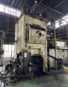 Pressa per stampaggio a caldo Kurimoto Smeral LKM 1600 - 1600 ton (ID:76041) - Dabrox.com