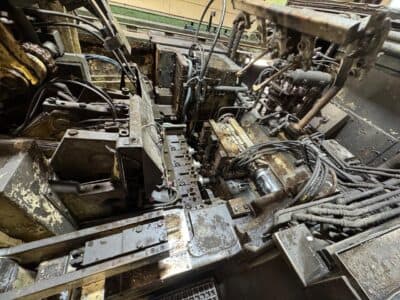Macchina automatica per fucinatura Hatebur AMP30 - 230 ton ID: 76458