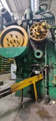 Pressa per stampaggio a caldo TMP Voronezh K864 - 1600 ton (Foto 2)