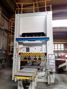Pressa idraulica SMG HPU 1000-1800/1150 - 1000 ton (ID:75874) - Dabrox.com