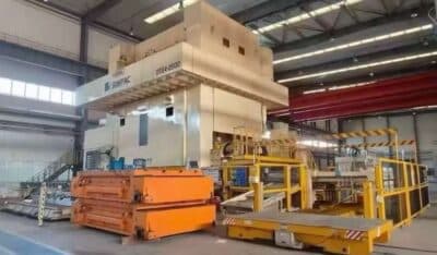 Pressa per stampaggio Simpac DTE4 2500 - 2500 ton (Foto 5)