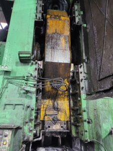 Pressa per stampaggio a caldo TMP Voronezh KB8042 - 1600 ton (ID:S89615) - Dabrox.com