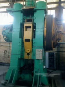 Pressa per stampaggio a caldo TMP Voronezh - 1600 ton