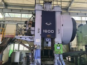 Pressa per stampaggio a caldo TMP Voronezh KB8042 - 1600 ton (ID:S89629) - Dabrox.com