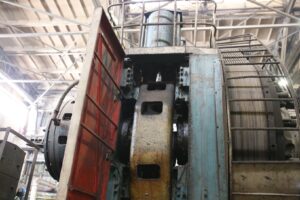 Pressa per stampaggio a caldo TMP Voronezh AKKB8040 - 1000 ton (ID:S84865) - Dabrox.com