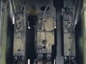 Pressa per stampaggio a caldo TMP Voronezh K04.196.840 - 1000 ton (ID:75625) - Dabrox.com