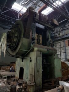 Pressa per stampaggio a caldo TMP Voronezh KB8544 - 2500 ton (ID:75679) - Dabrox.com