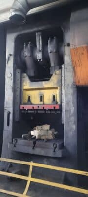 Pressa per sbavatura Smeral LKO 500 S - 500 ton (Foto 8)